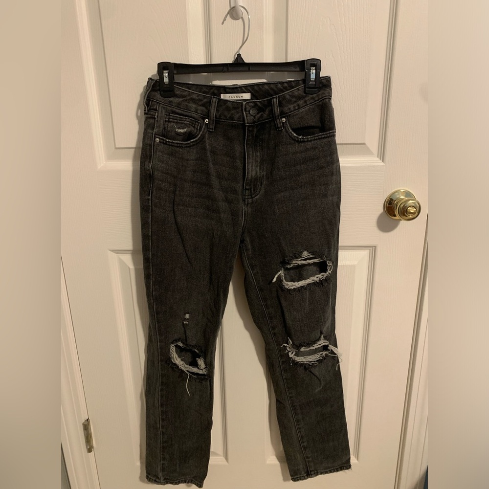 Size 26 Black mom jeans from pacsun